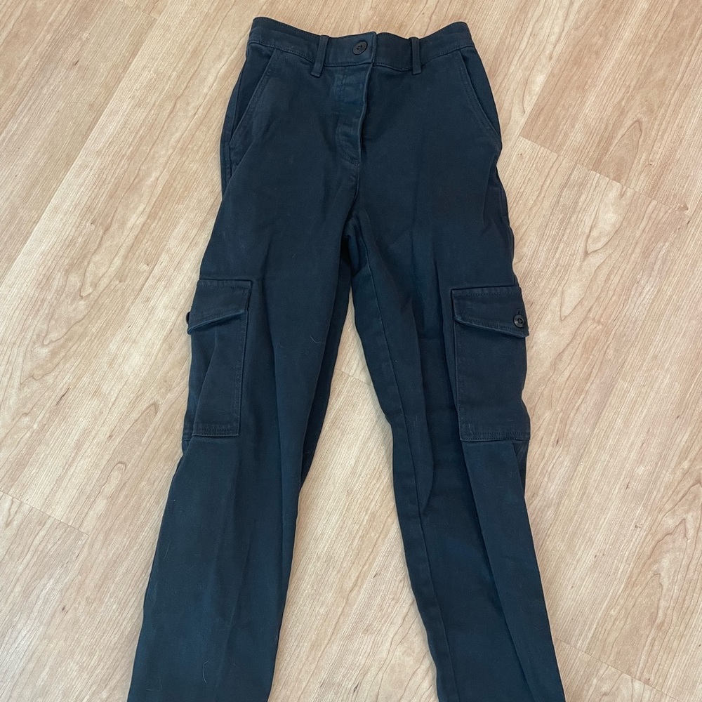 Aritzia modern cargo pants